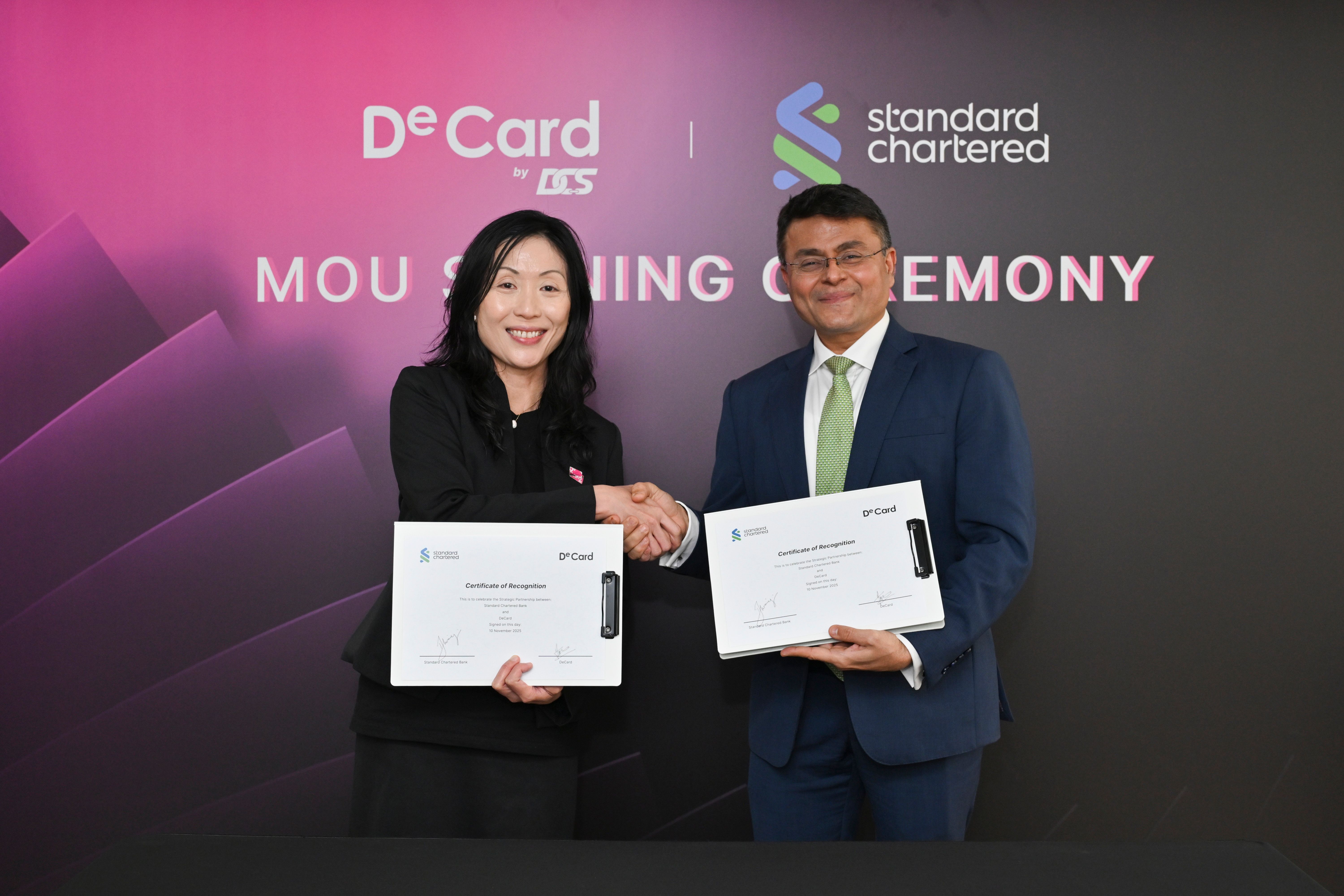 SCB x DeCard partnership_1.jpeg